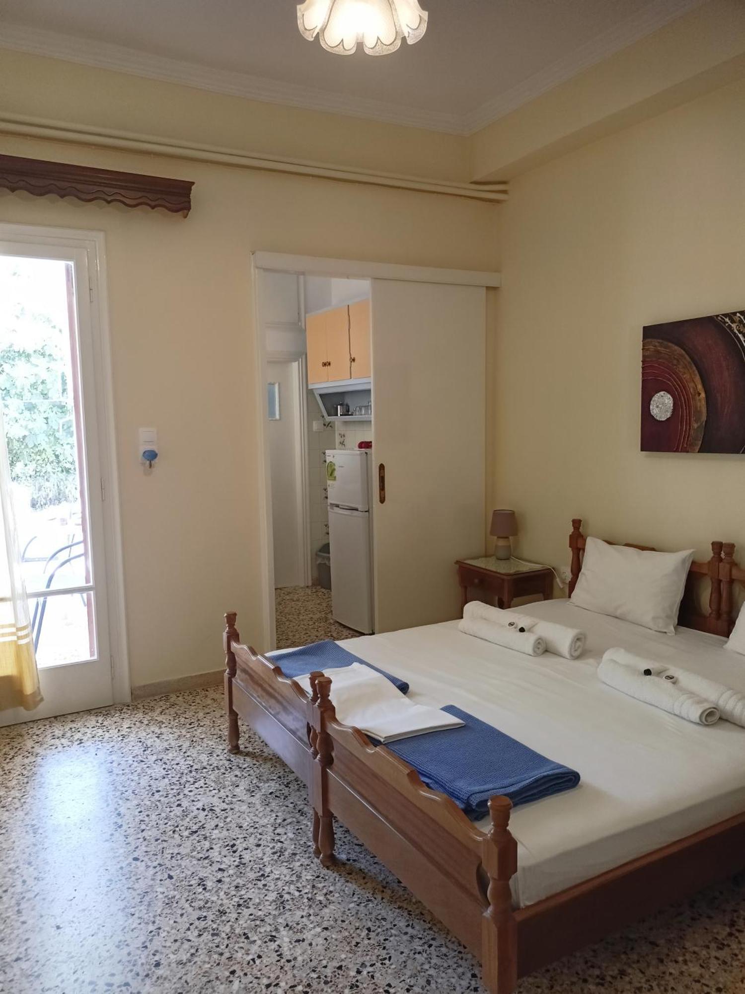 Agia Marina  Finikas Rooms الغرفة الصورة