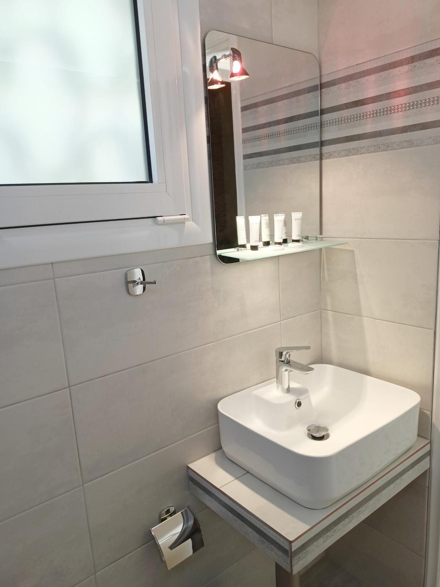 Agia Marina  Finikas Rooms الغرفة الصورة