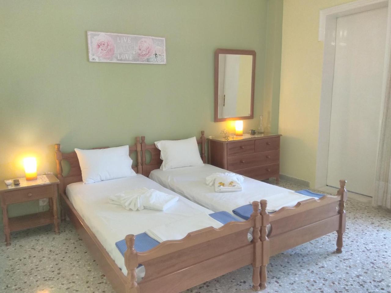 Agia Marina  Finikas Rooms المظهر الخارجي الصورة